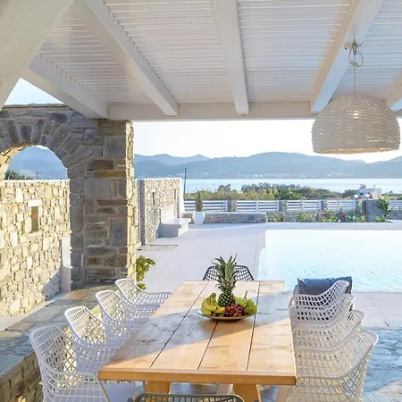 Zoe & Zen Villa *