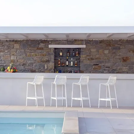 Zoe & Zen Villa